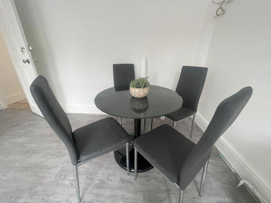 Charming 2 Bed Flat On Tower Bridge Διαμέρισμα Λονδίνο Εξωτερικό φωτογραφία